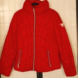 Guess - Quilted Puffer Jacket - NEW Fitted  beautiful Poppy red - Size L